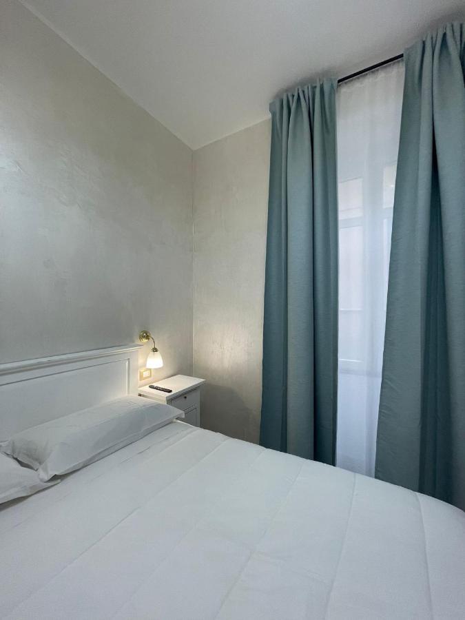 Hotel La Casa In Centro Salerno Exteriér fotografie