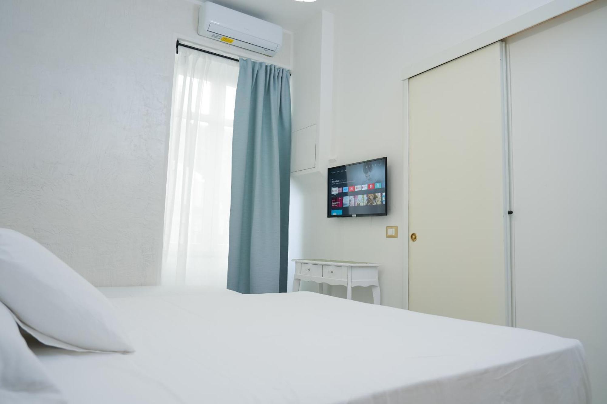 Hotel La Casa In Centro Salerno Exteriér fotografie