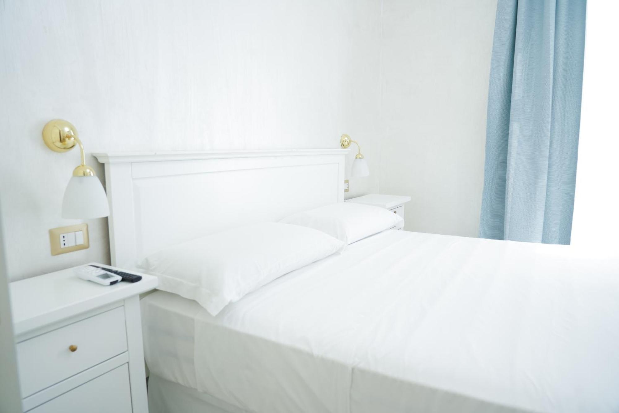 Hotel La Casa In Centro Salerno Exteriér fotografie